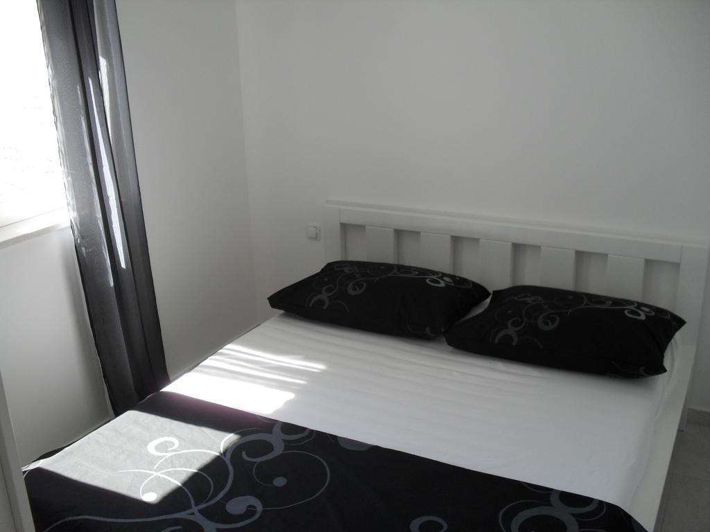 Apartments Govic Primošten Rum bild