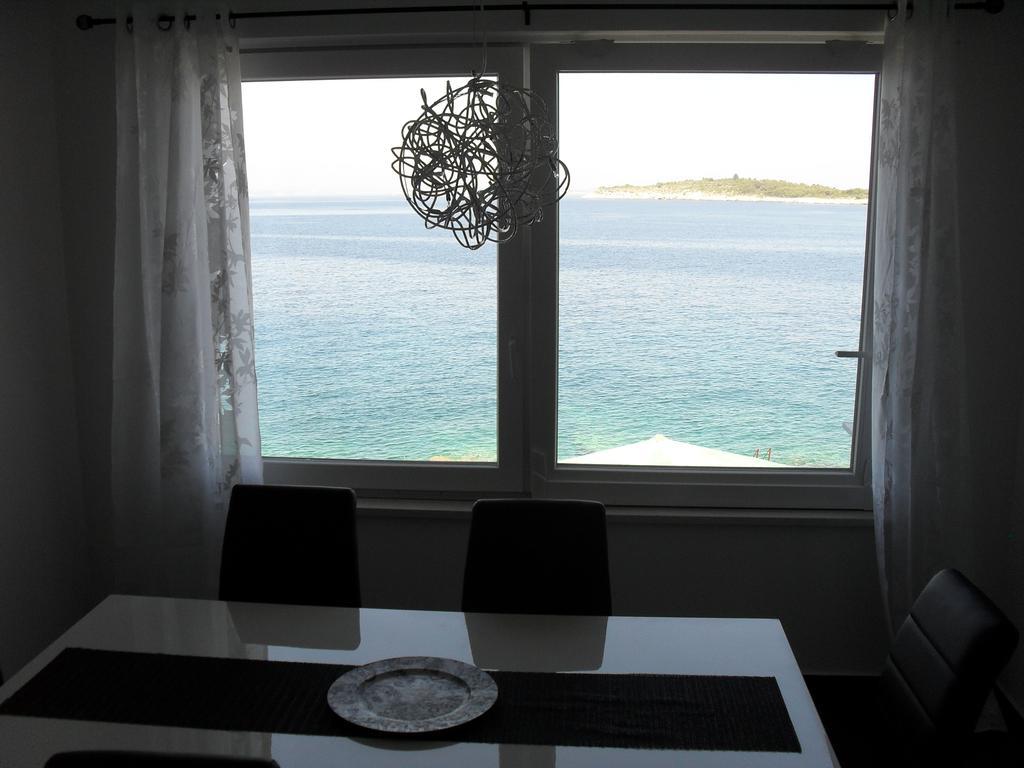 Apartments Govic Primošten Rum bild